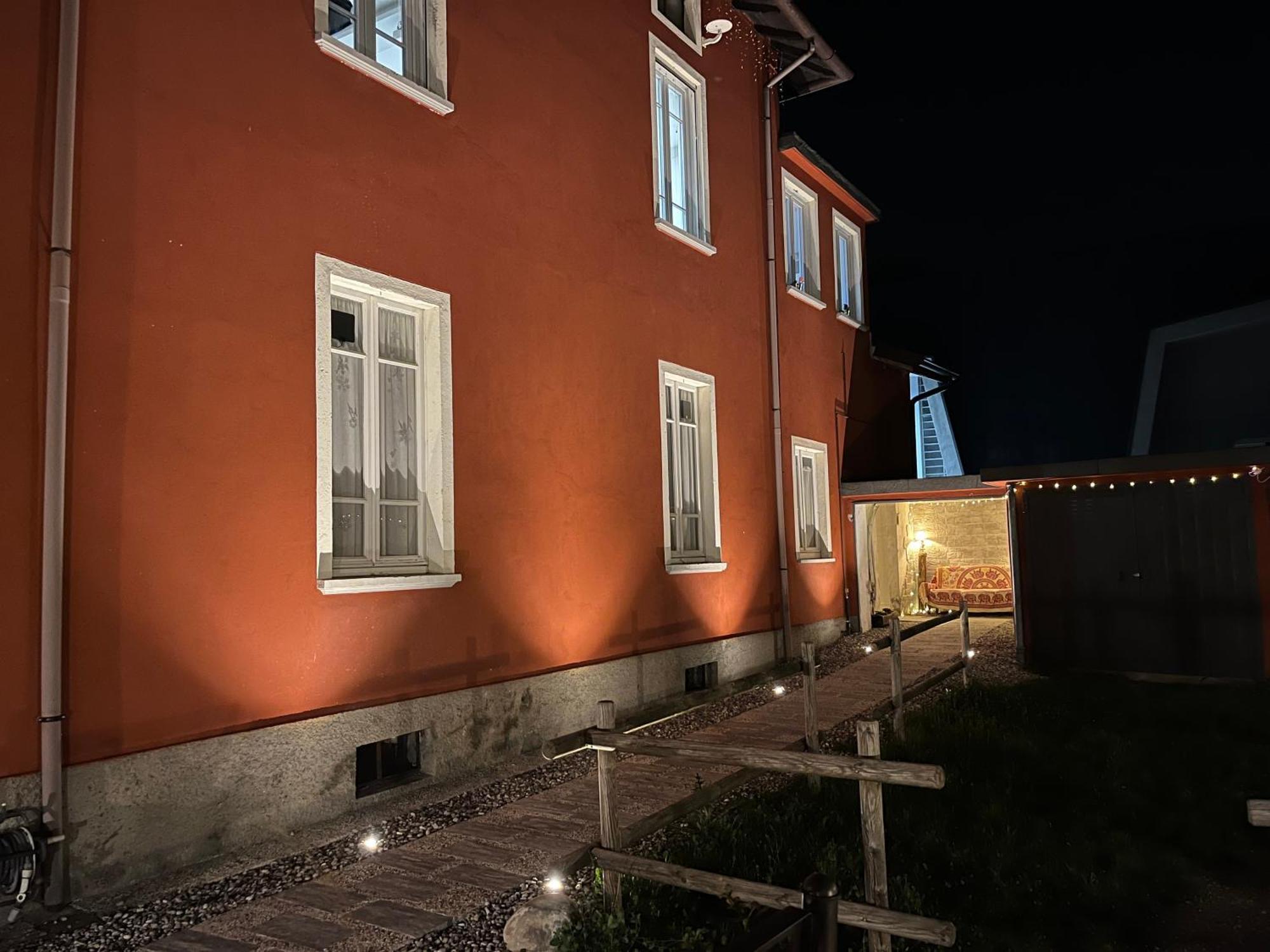 B&B Red House Garlate Dış mekan fotoğraf