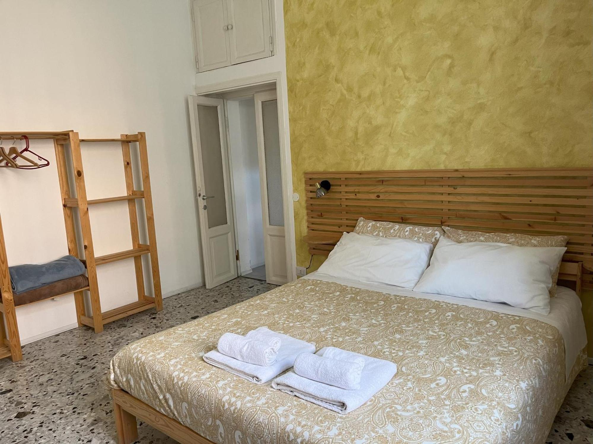 B&B Red House Garlate Dış mekan fotoğraf